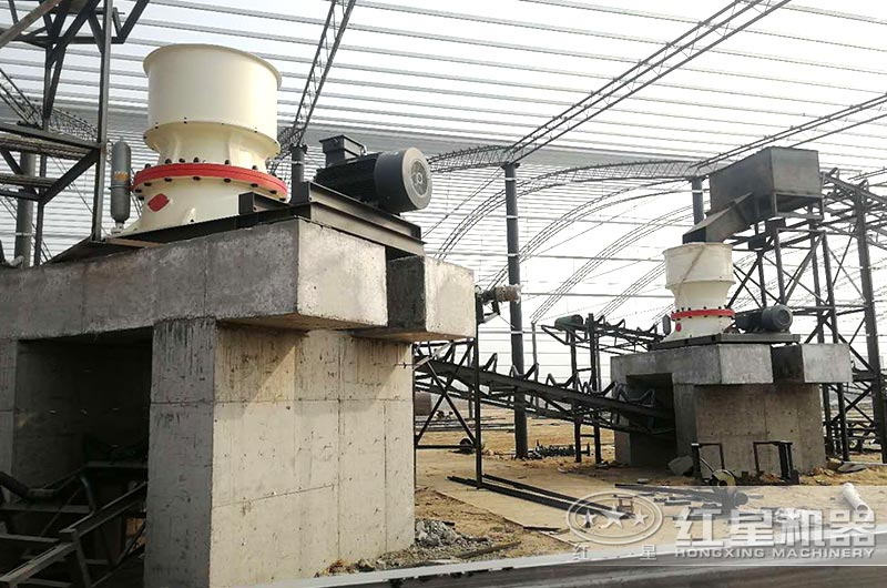單缸圓錐破碎機(jī)這么火，有哪些生產(chǎn)特點(diǎn)？多少錢(qián)一臺(tái)