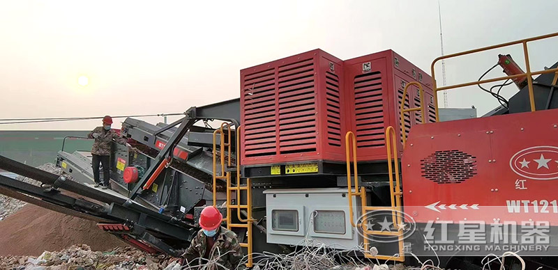 建筑垃圾制砂現場-移動反擊破